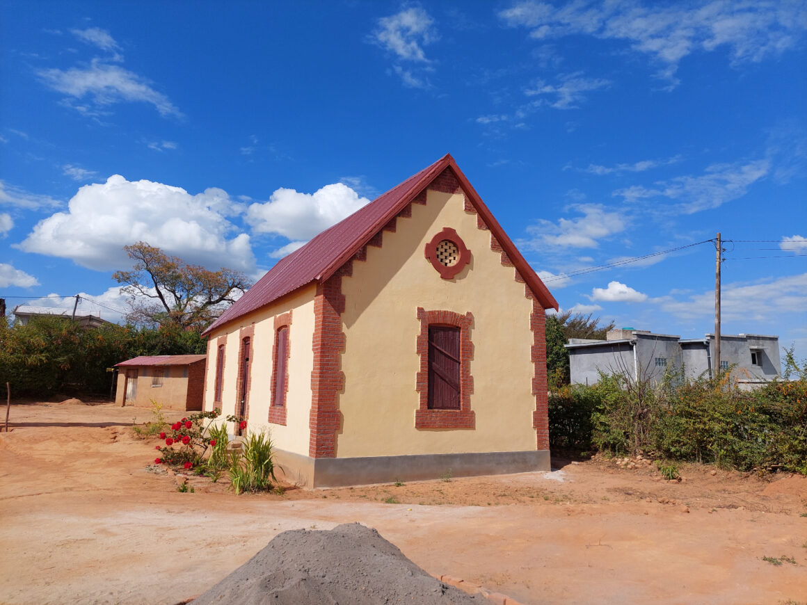 AMBOHIMANGA MATERNELLE 1